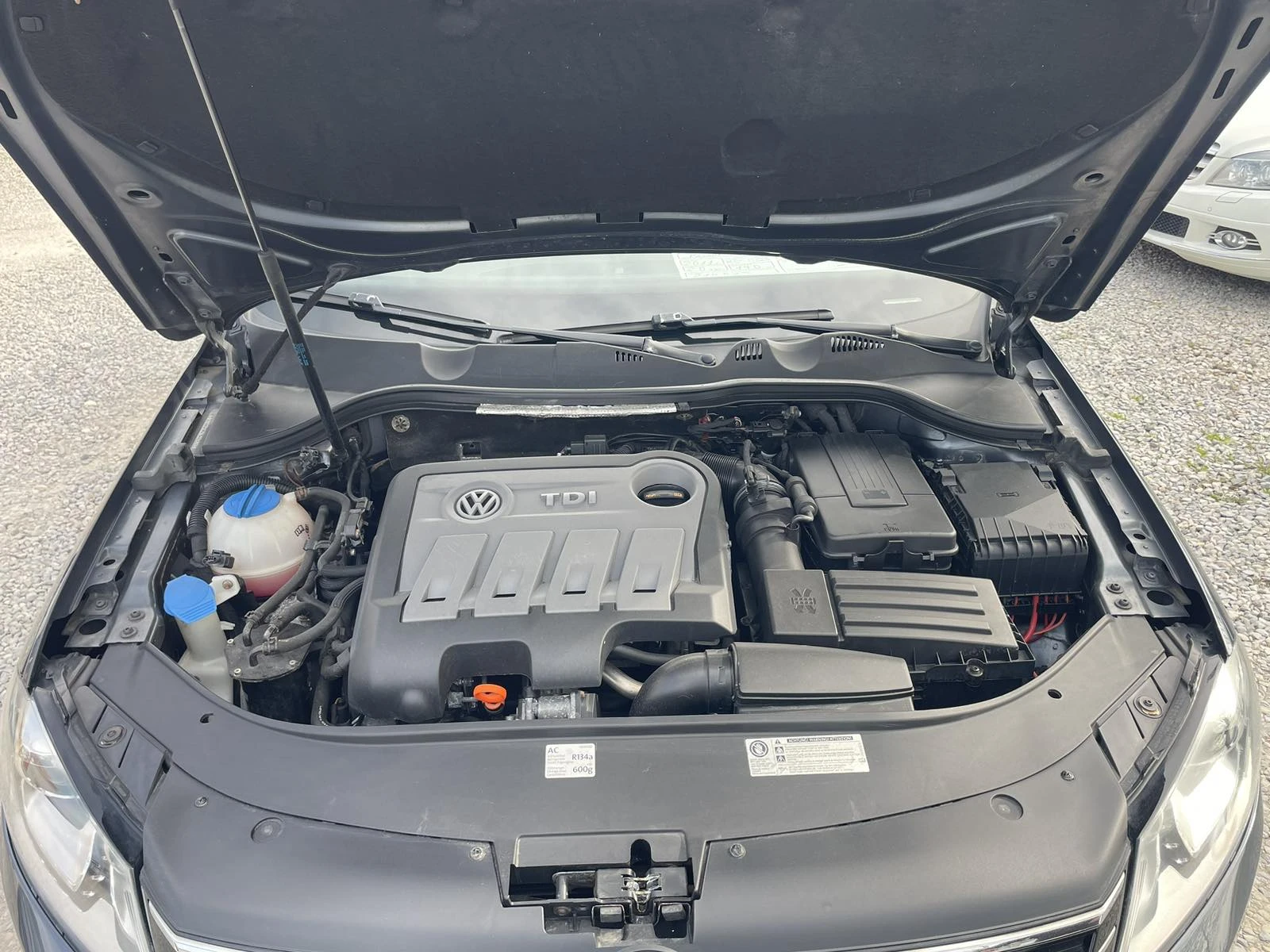 VW Passat 2.0TDI\140kc\NAVI\LED FAROVE | Mobile.bg � ����������� 17