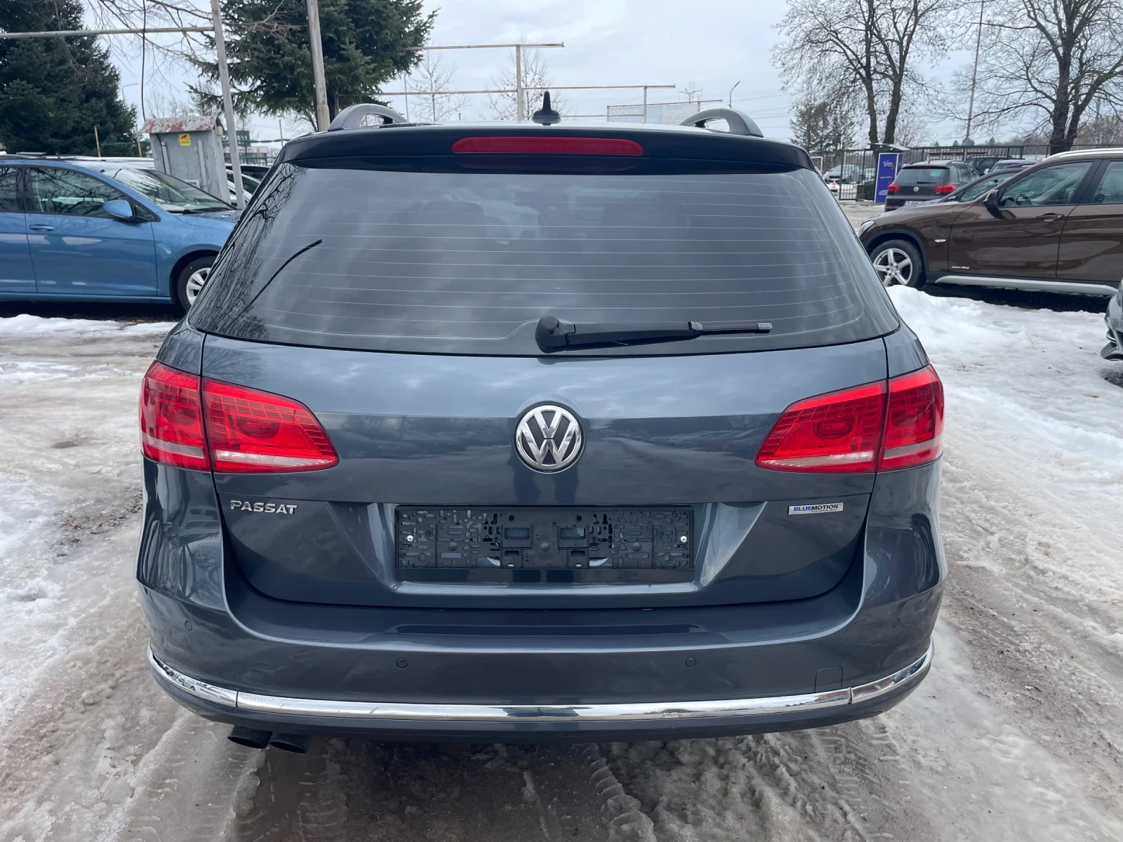 VW Passat 2.0TDI\140kc\NAVI\LED FAROVE - изображение 4