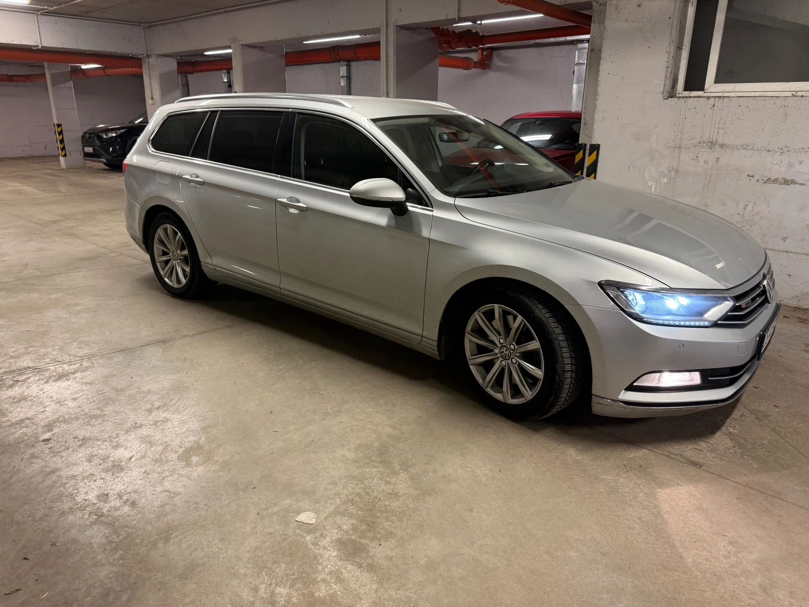 VW Passat 2.0 BiTDI DSG 4MOTION 4x4 - изображение 2