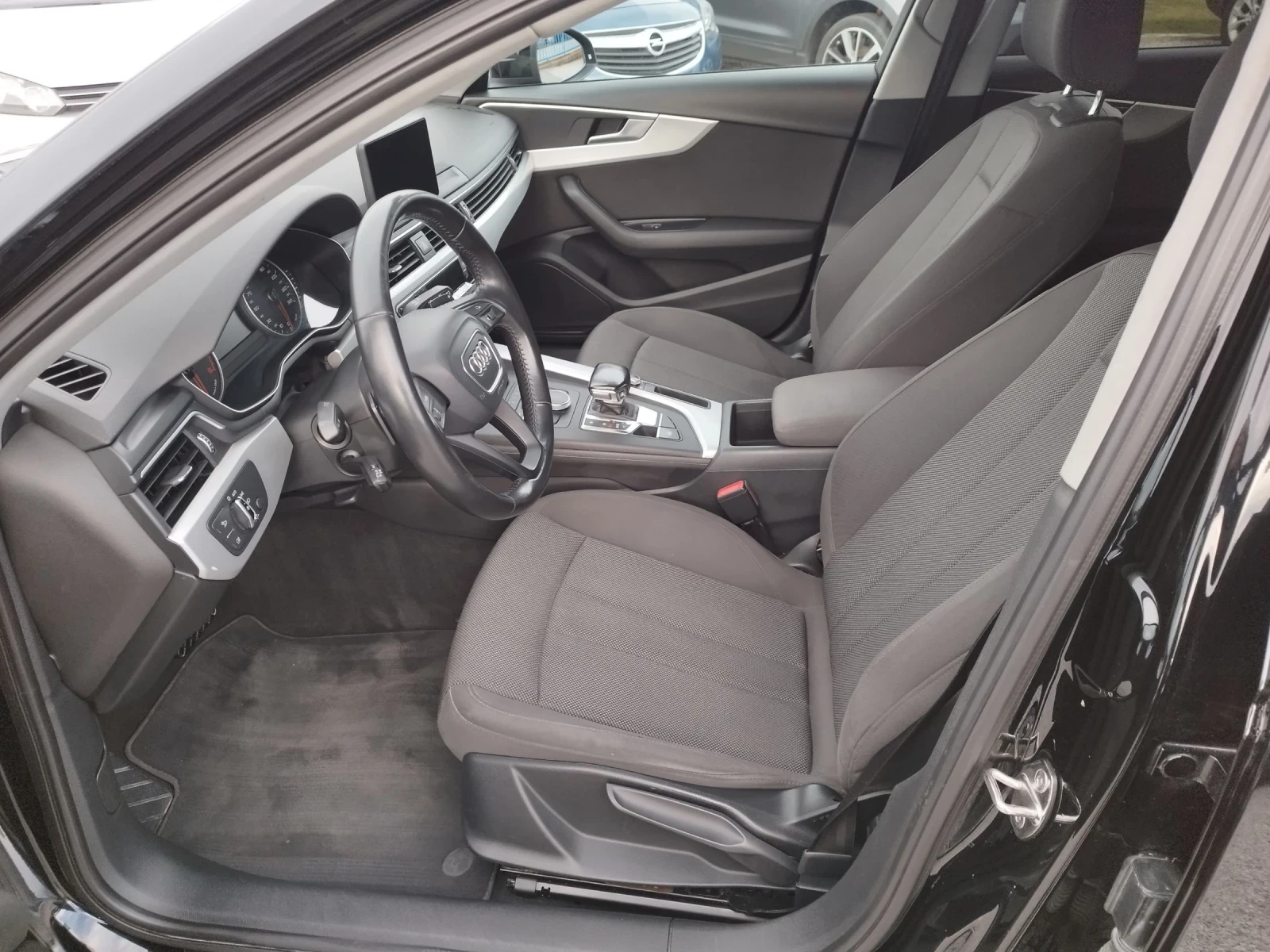 Audi A4 2.0TDI 150кс.АВТОМАТ - изображение 10