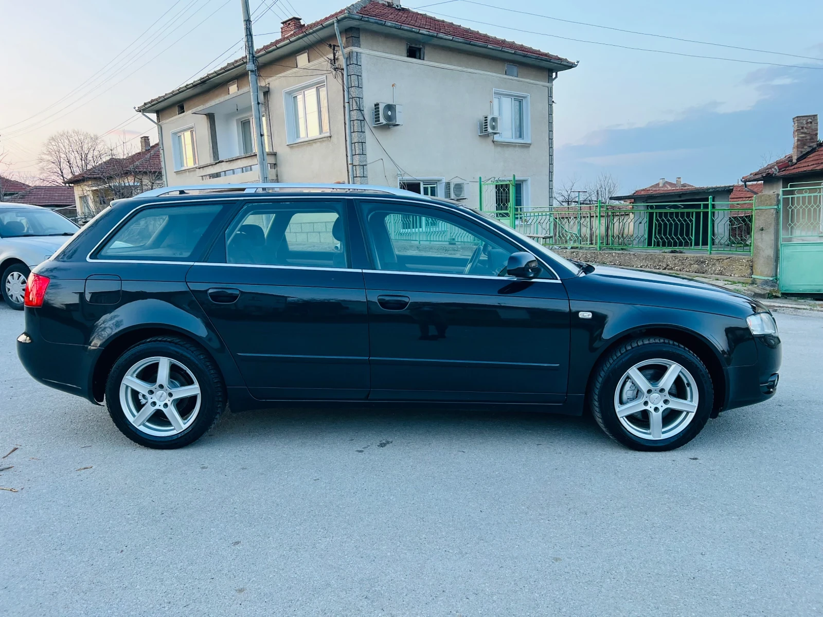 Audi A4 2.0 TDI 140kc  | Mobile.bg � ����������� 5