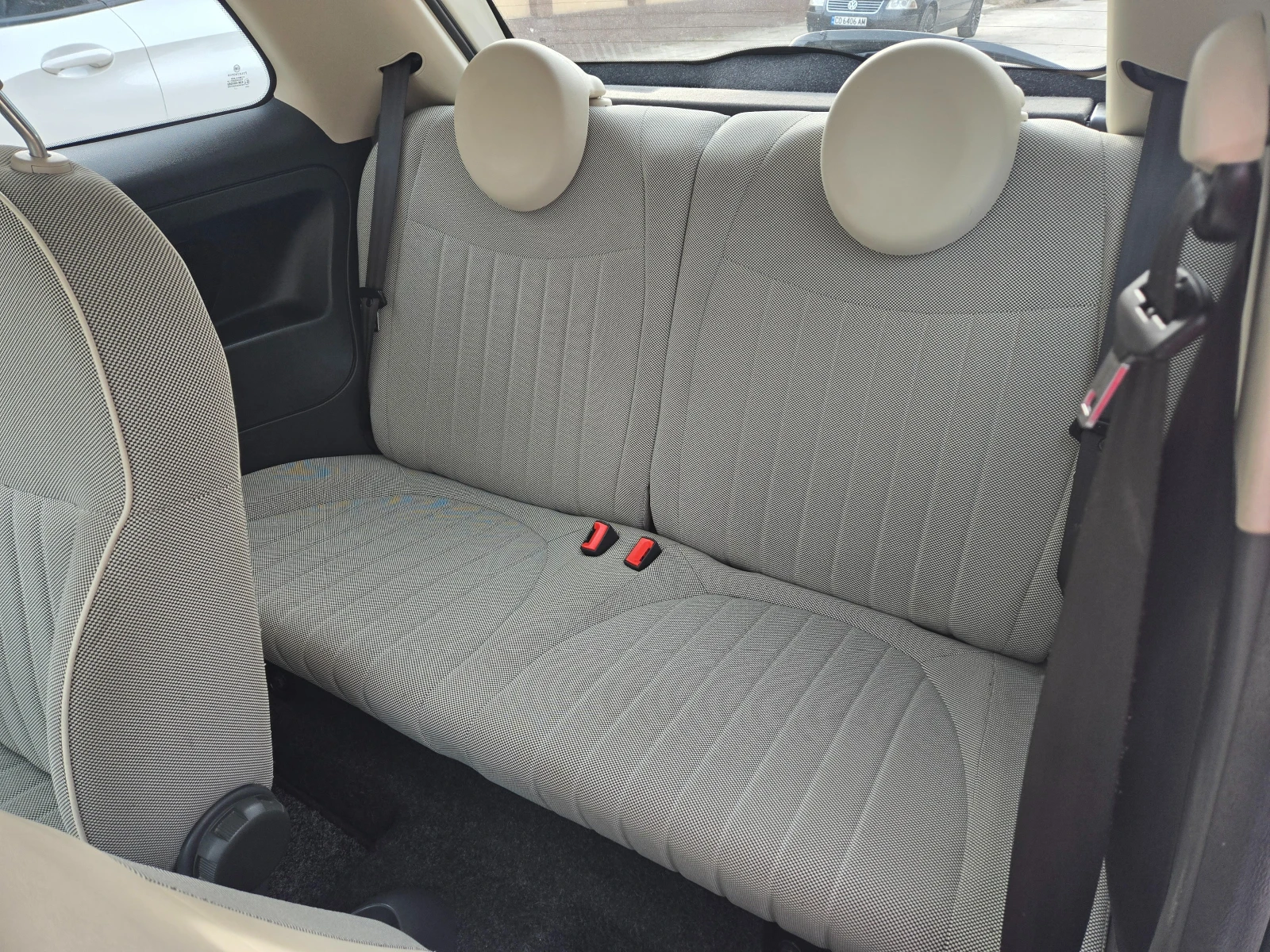 Fiat 500 1.2i Германия Клима Панорама 1Собственик Реални КМ, снимка 10 - Автомобили и джипове - 54058028