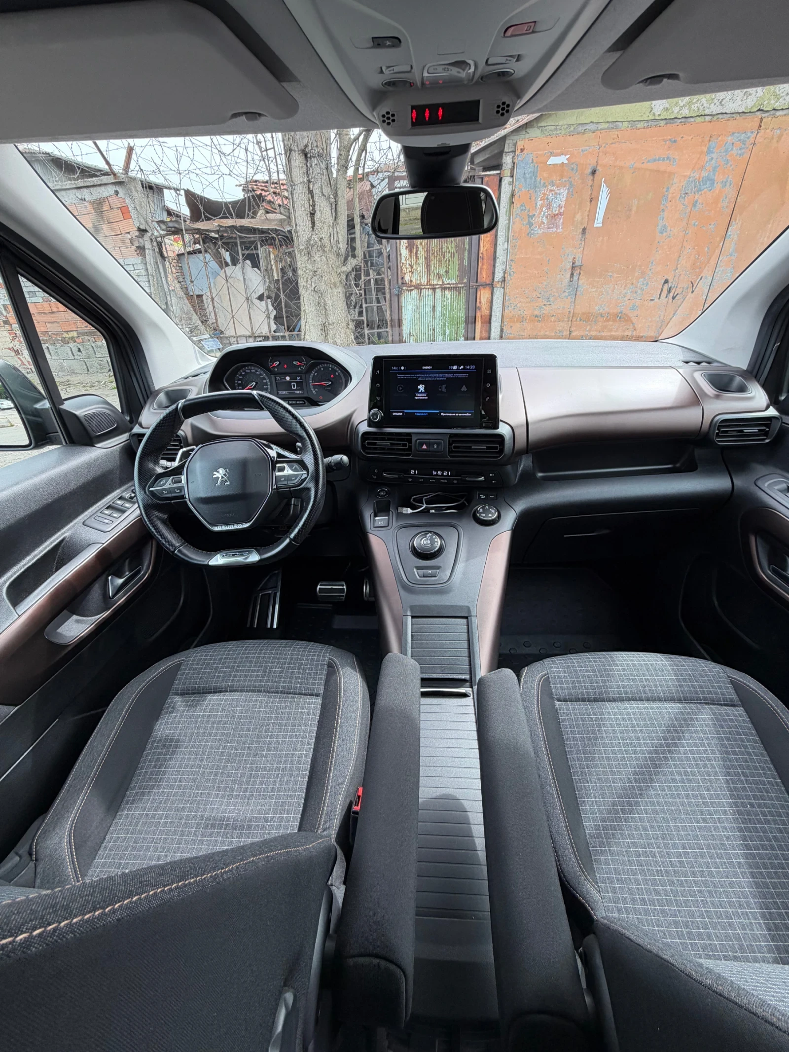 Peugeot Rifter GT 1.5HDI АВТОМАТИК, снимка 15 - Автомобили и джипове - 54233496