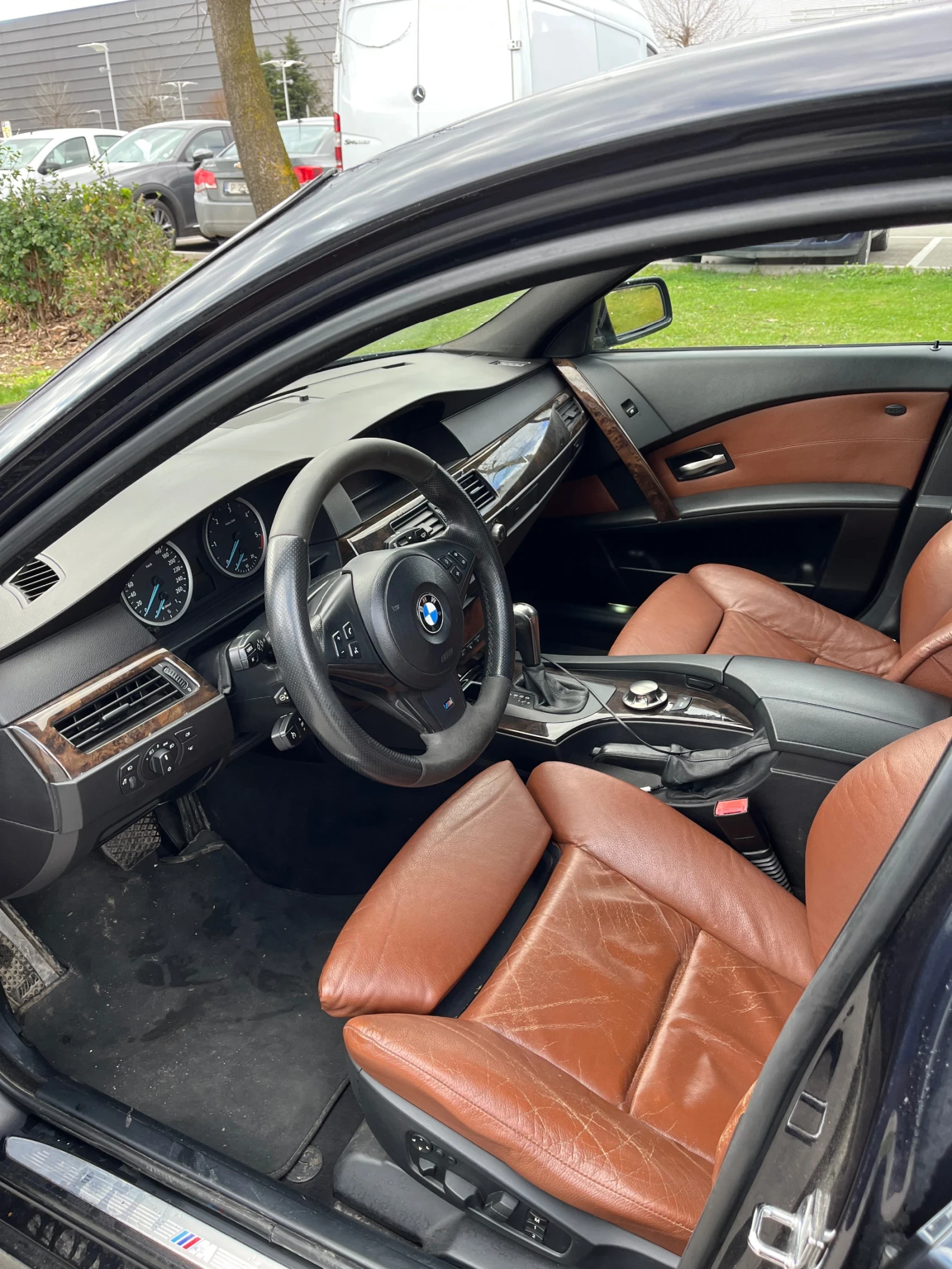 BMW 535, снимка 16 - Автомобили и джипове - 54233317