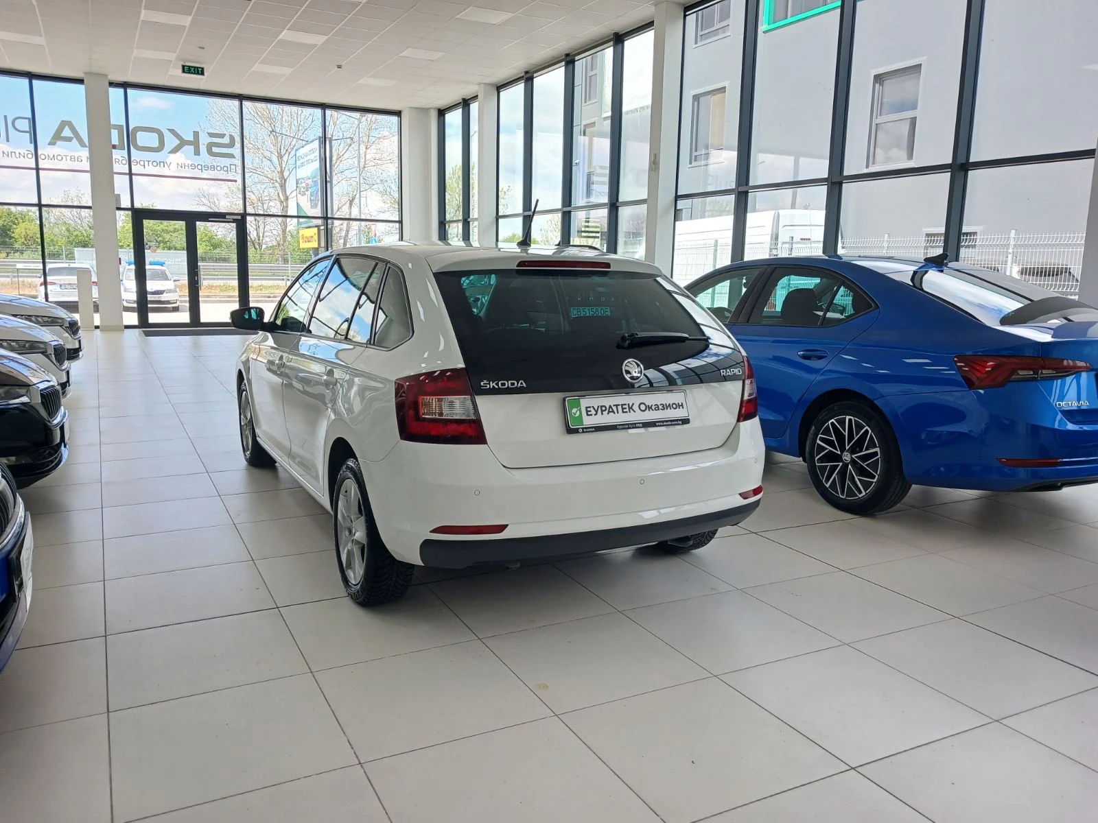 Skoda Rapid Style 1, 0 TSI/110 к.с., снимка 4 - Автомобили и джипове - 54333824