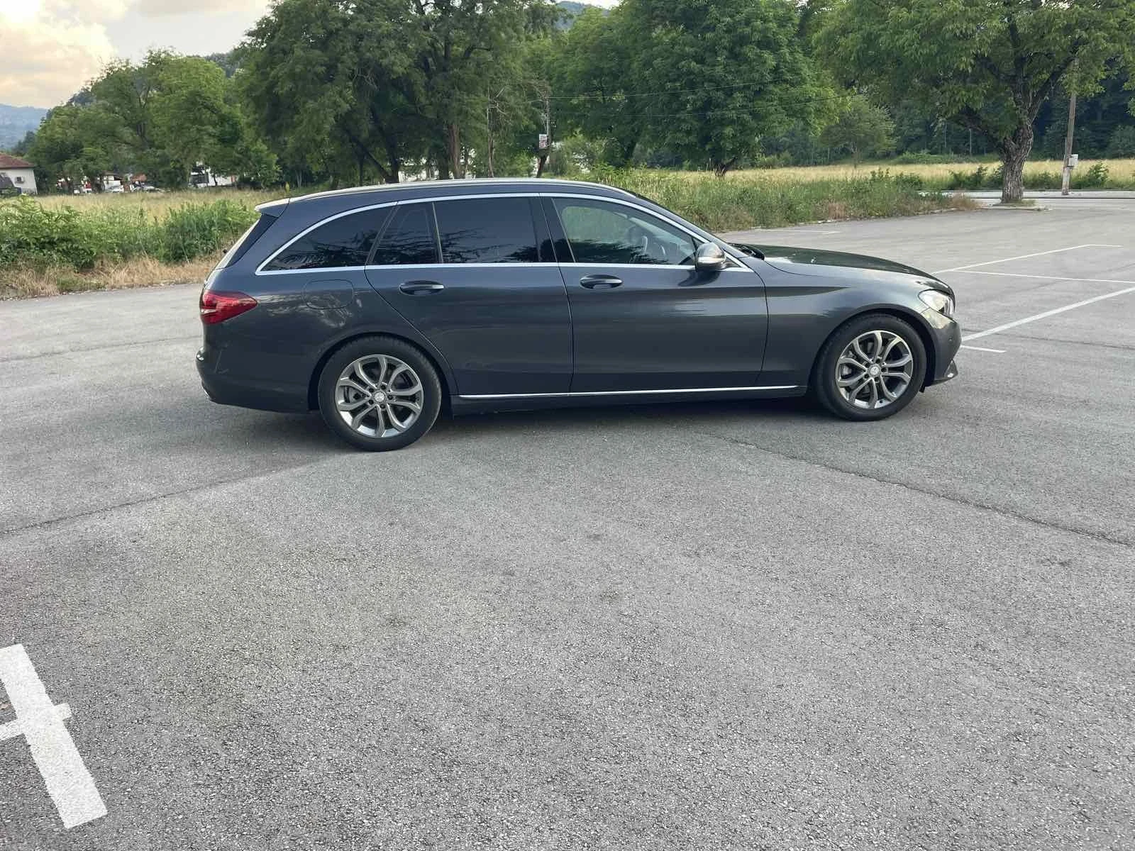 Mercedes-Benz C 220 Bluetec, снимка 2 - Автомобили и джипове - 55067352