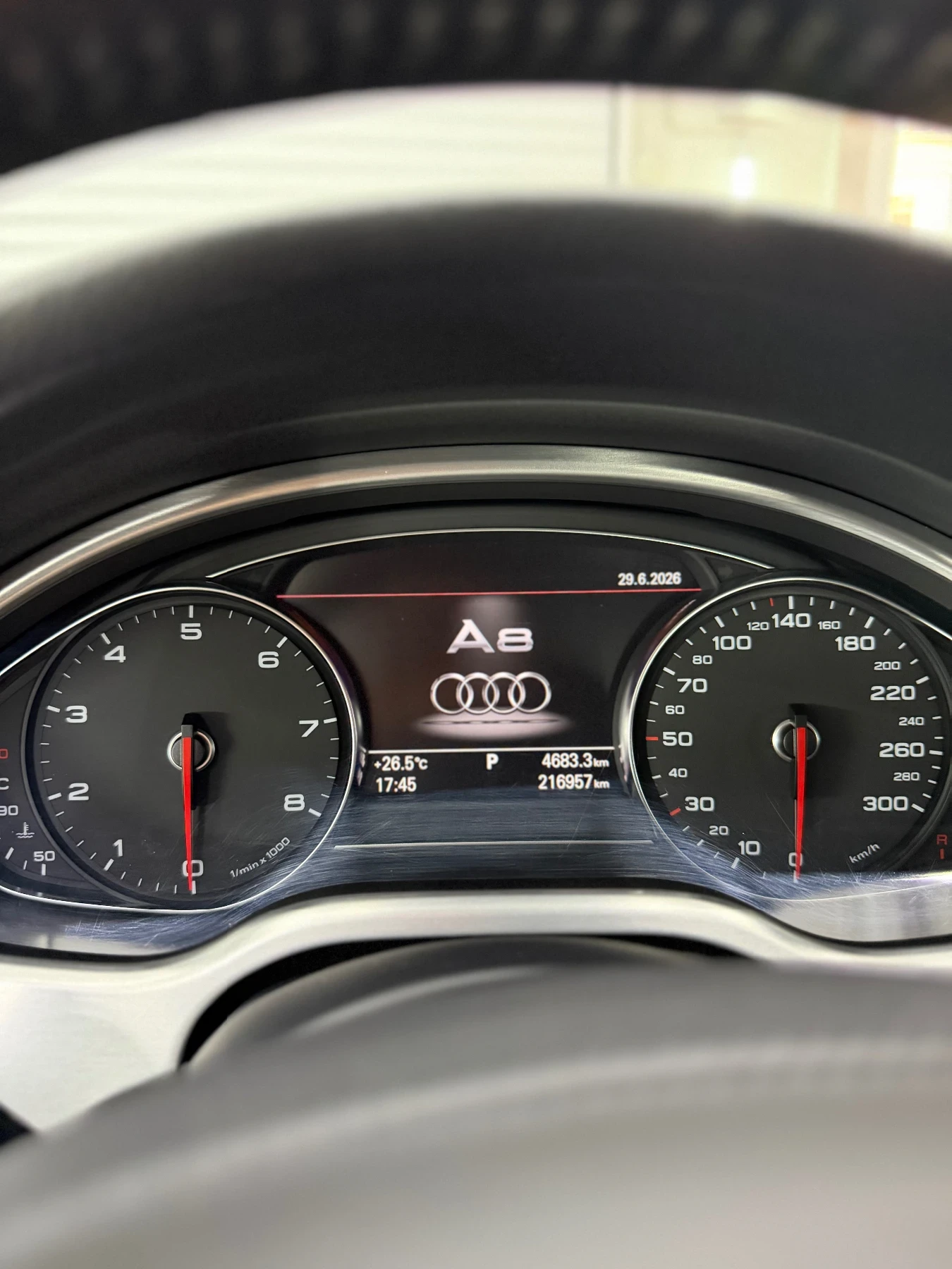 Audi A8 4.2 FSI QUATTRO 2011, снимка 13 - Автомобили и джипове - 55091890