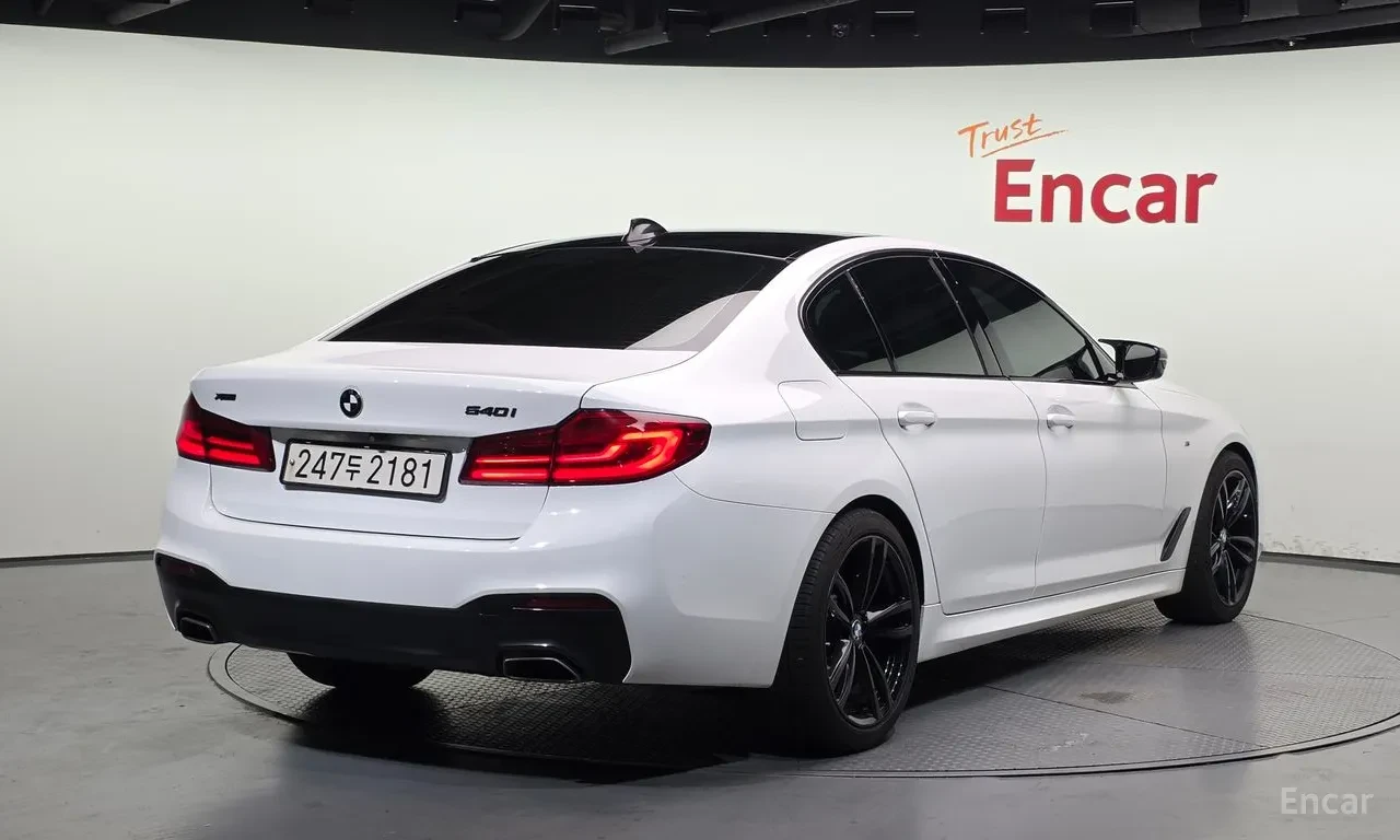 BMW 530 М-sport, снимка 2 - Автомобили и джипове - 55394372