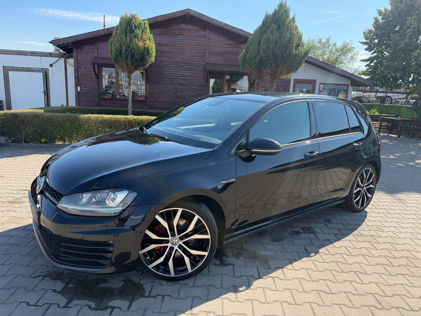 VW Golf 2.0 GTD AVTOMAT/NAVI/KOJA/KAMERA