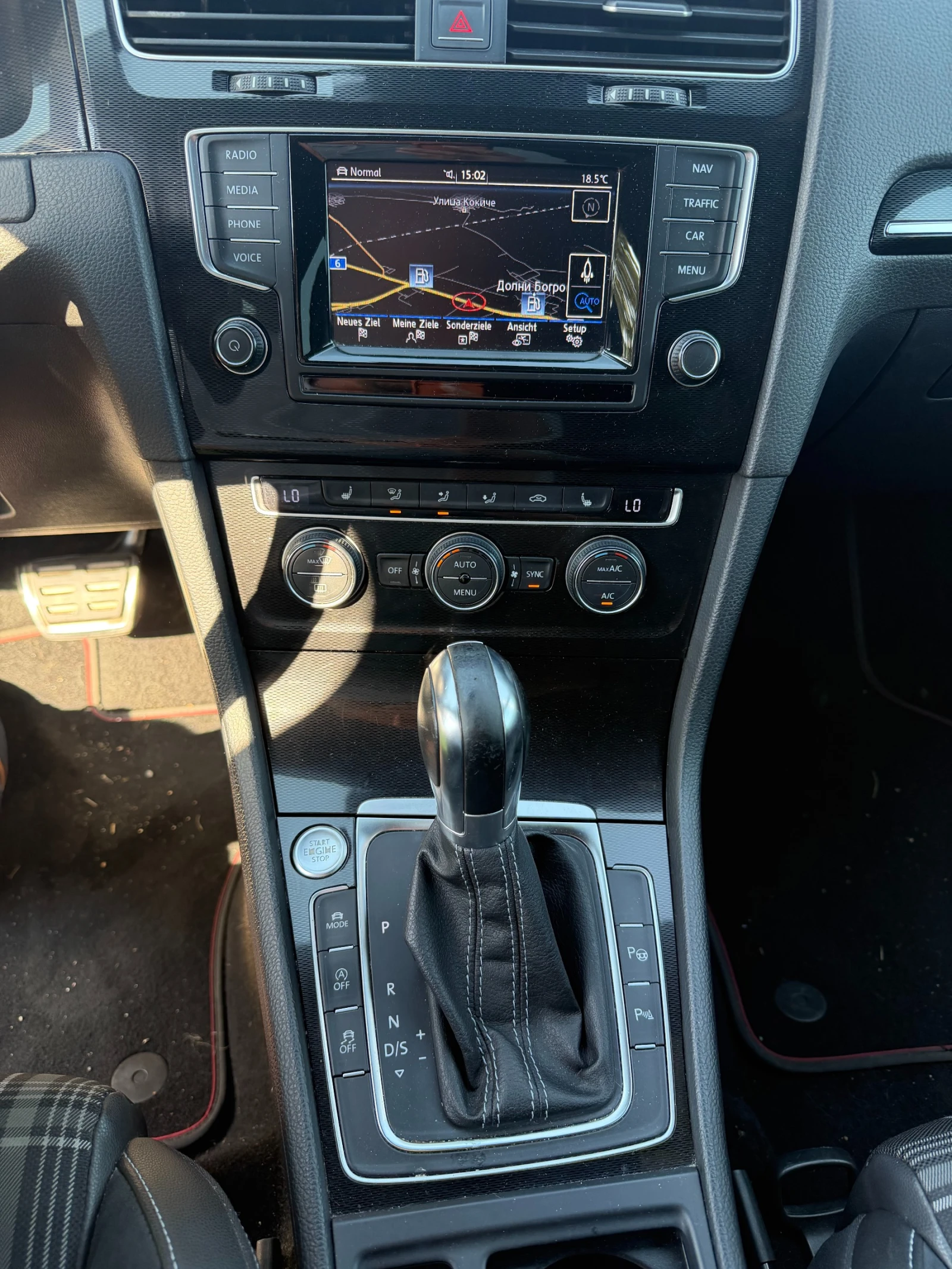 VW Golf 2.0 GTD AVTOMAT/NAVI/KOJA/KAMERA, снимка 14 - Автомобили и джипове - 56165578