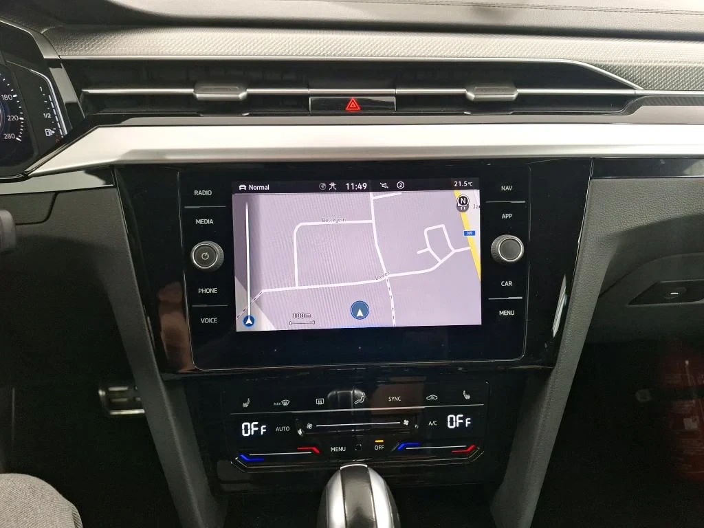 VW Arteon SHOOTING BRAKE 1.4 EHYBRID DSG R-LINE, снимка 10 - Автомобили и джипове - 56201675