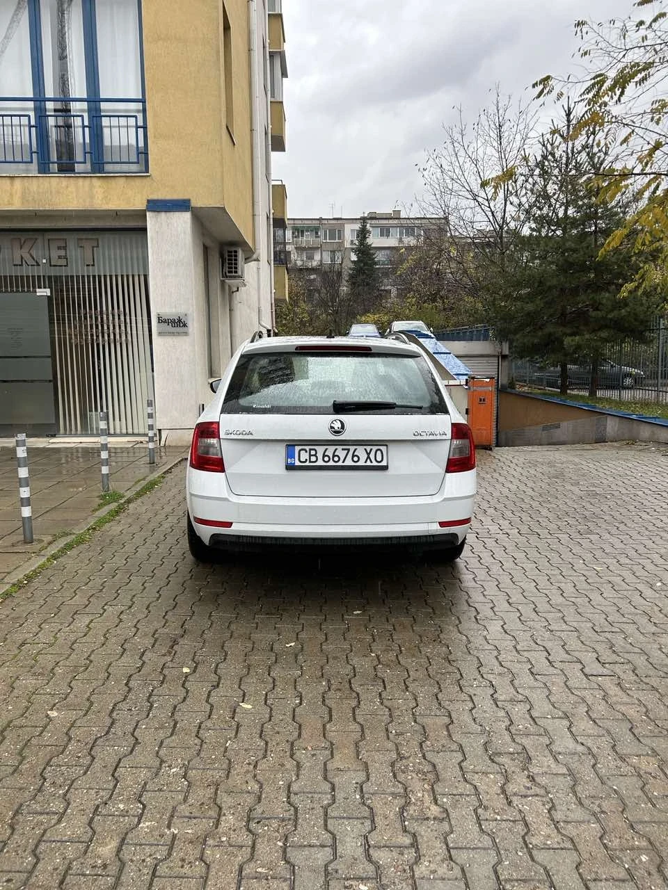 Skoda Octavia 1.6, снимка 3 - Автомобили и джипове - 56594625