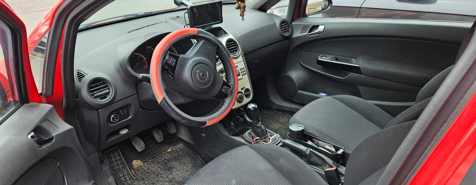 Opel Corsa, снимка 4 - Автомобили и джипове - 56653134