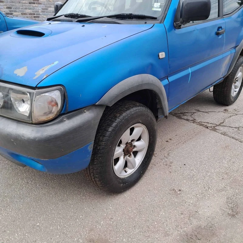 Nissan Terrano, снимка 3 - Автомобили и джипове - 46790532