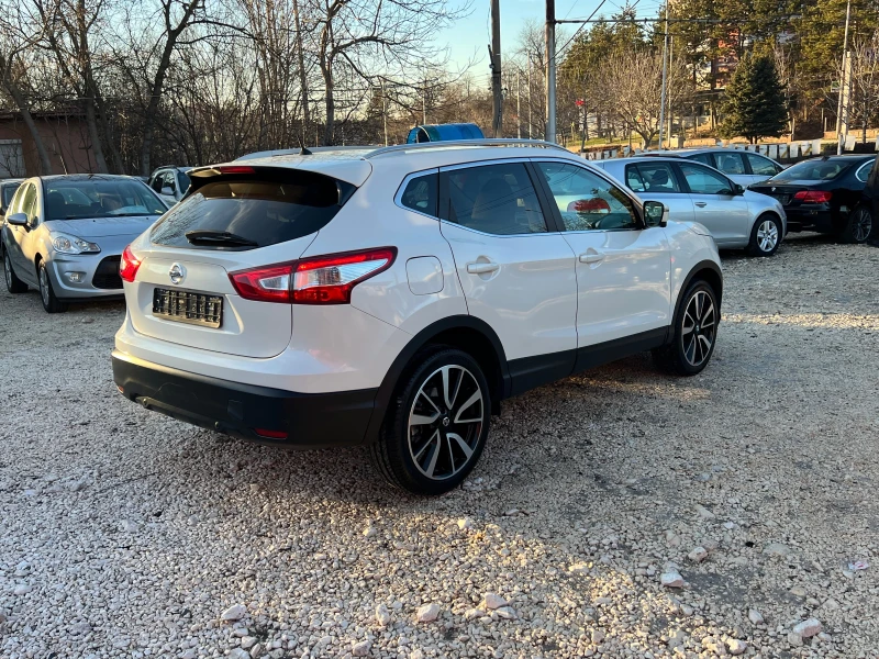 Nissan Qashqai 1.6 dci TEKNA XTronic4xКамериKeylessGo, снимка 5 - Автомобили и джипове - 48510250