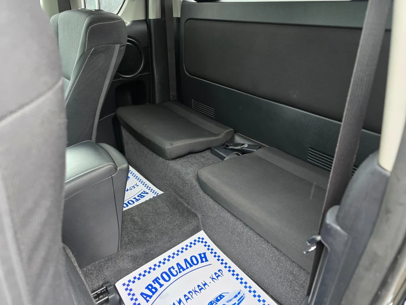 Toyota Hilux 2.8D4D-ГАРАНЦИОНЕН-ЕВРО 6С-АВТОМАТИК-10800КМ-НАВИ, снимка 13 - Автомобили и джипове - 49762756