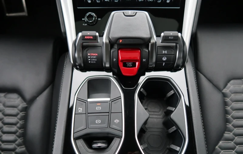 Lamborghini Urus 4.0 V8 AWD, снимка 11 - Автомобили и джипове - 52274741