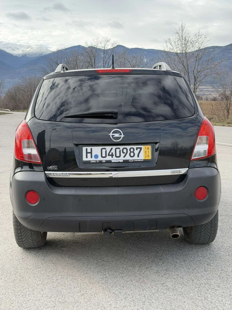 Opel Antara 2.4, снимка 4 - Автомобили и джипове - 53123963