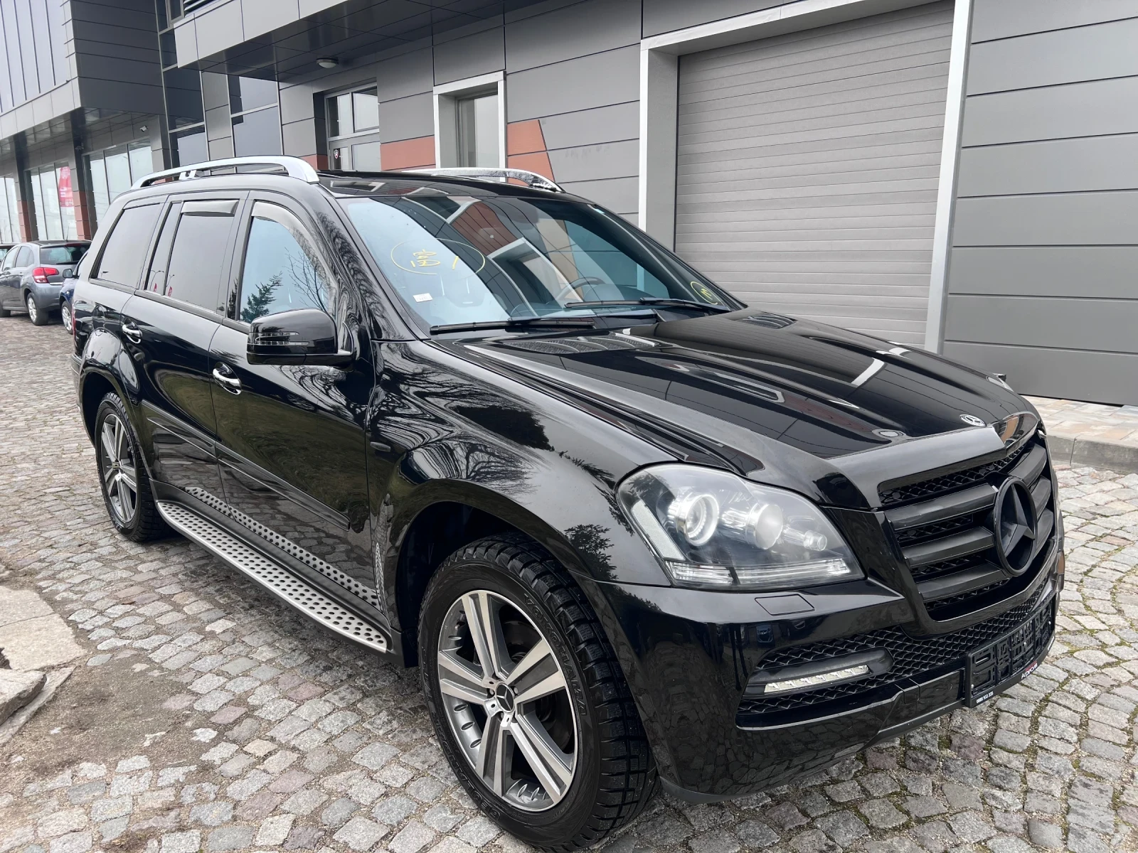 Mercedes-Benz GL 500 388кс Grand Edition  - изображение 3