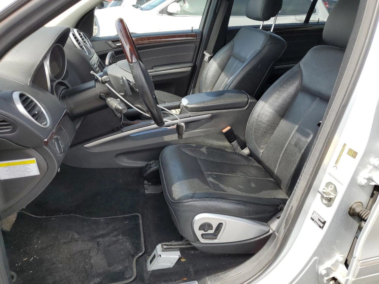 Mercedes-Benz GL 500  - изображение 8