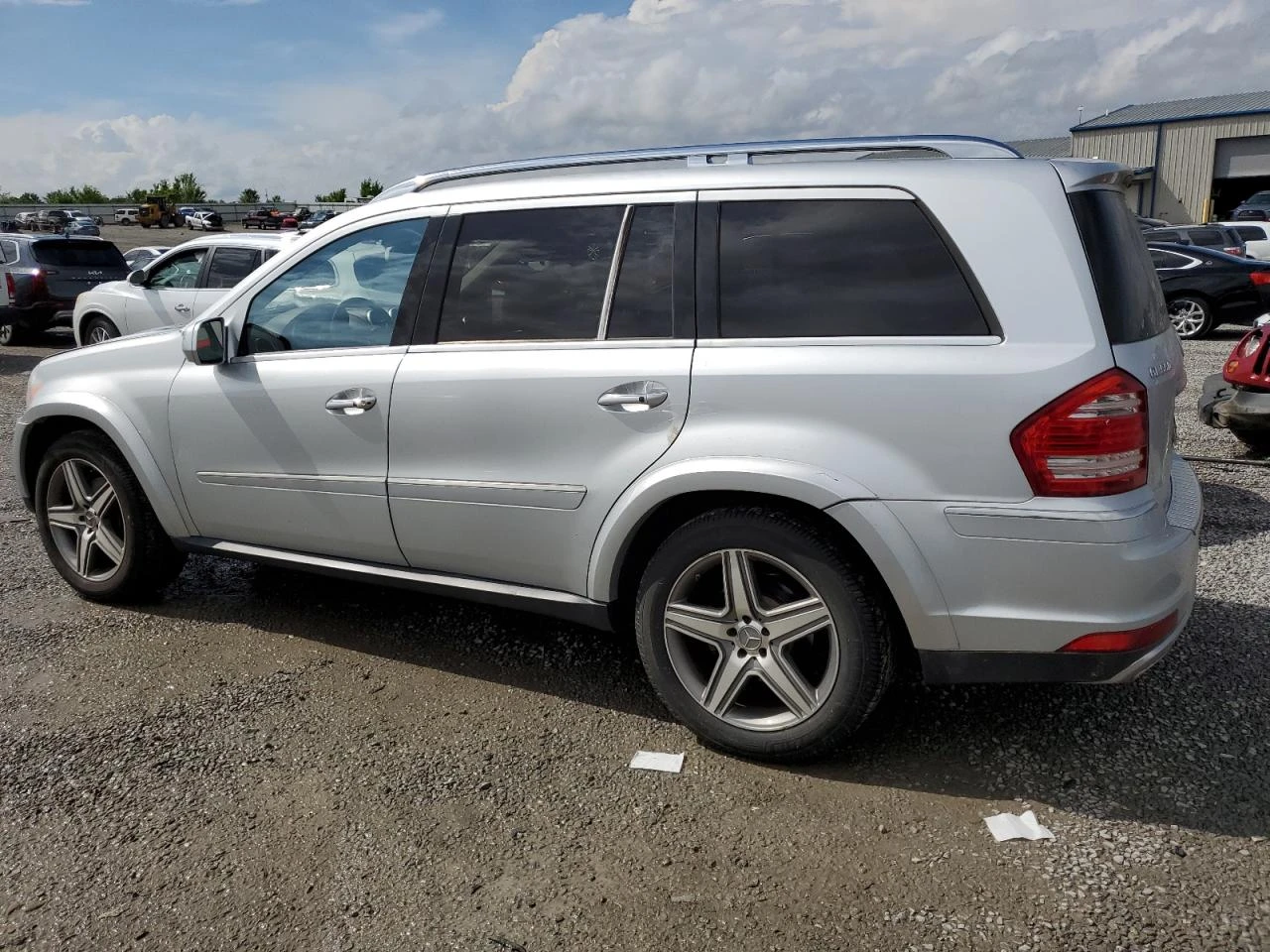 Mercedes-Benz GL 500  - изображение 2