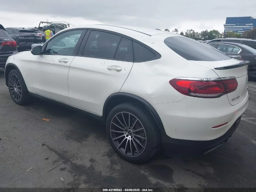Mercedes-Benz GLC 300 GLC 300 4MATIC COUPE - изображение 3
