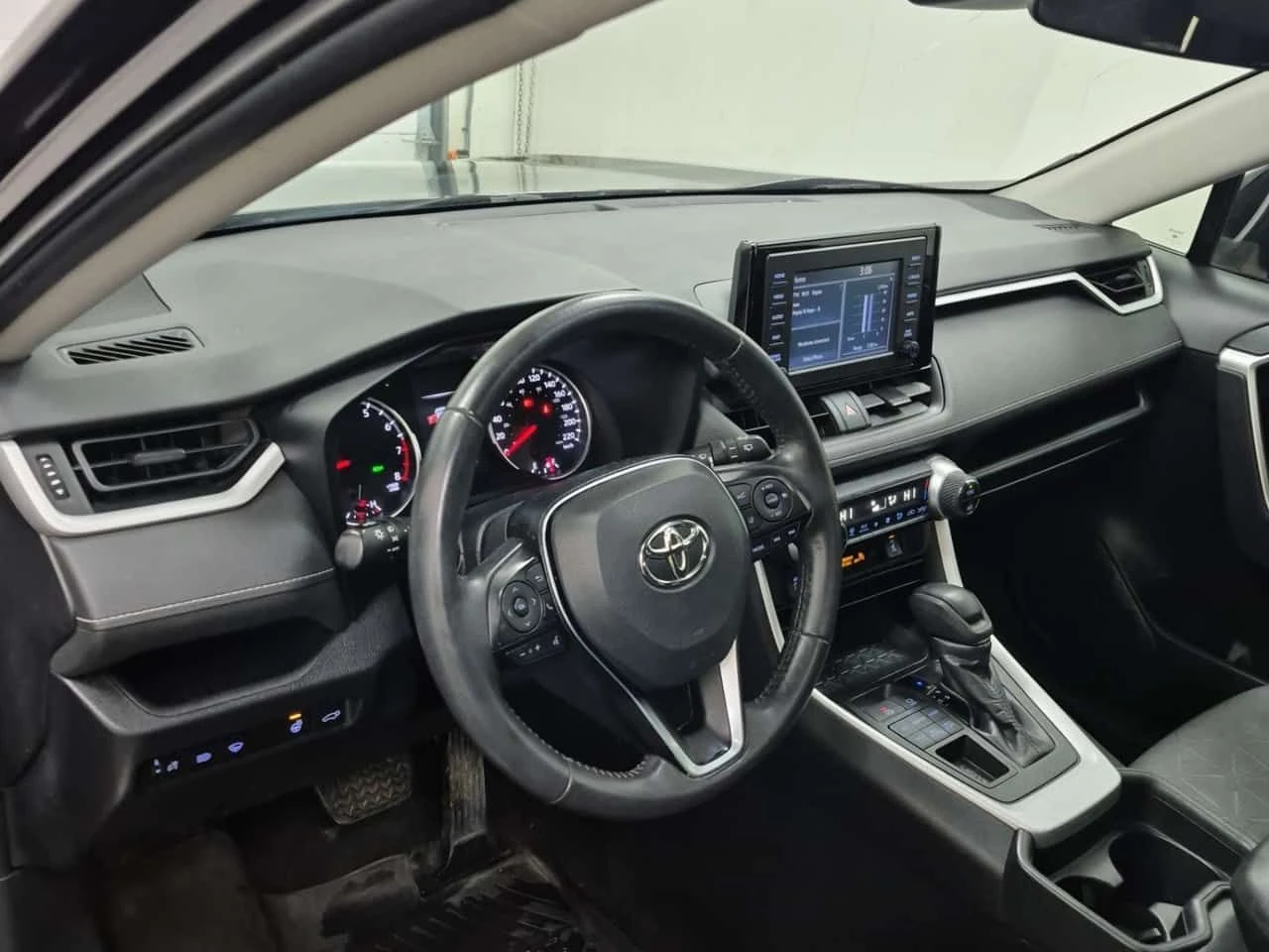 Toyota Rav4 * XLE * CARFAX * ПАНОРАМА* ПОДГРЕВИ, снимка 10 - Автомобили и джипове - 53734875