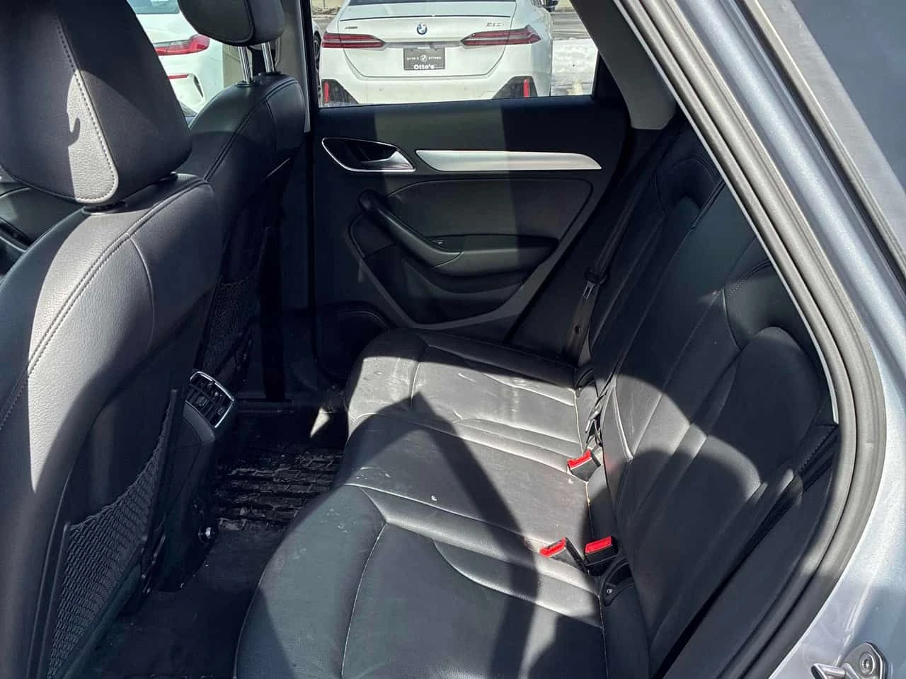 Audi Q3 QUATTRO * ПОДГРЕВИ* КАМЕРА* ПАНОРАМА* , снимка 13 - Автомобили и джипове - 53835912