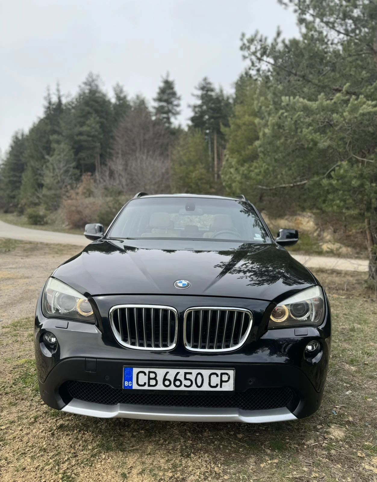 BMW X1 2.8 xDrive / Panorama / Camera, снимка 8 - Автомобили и джипове - 54194431