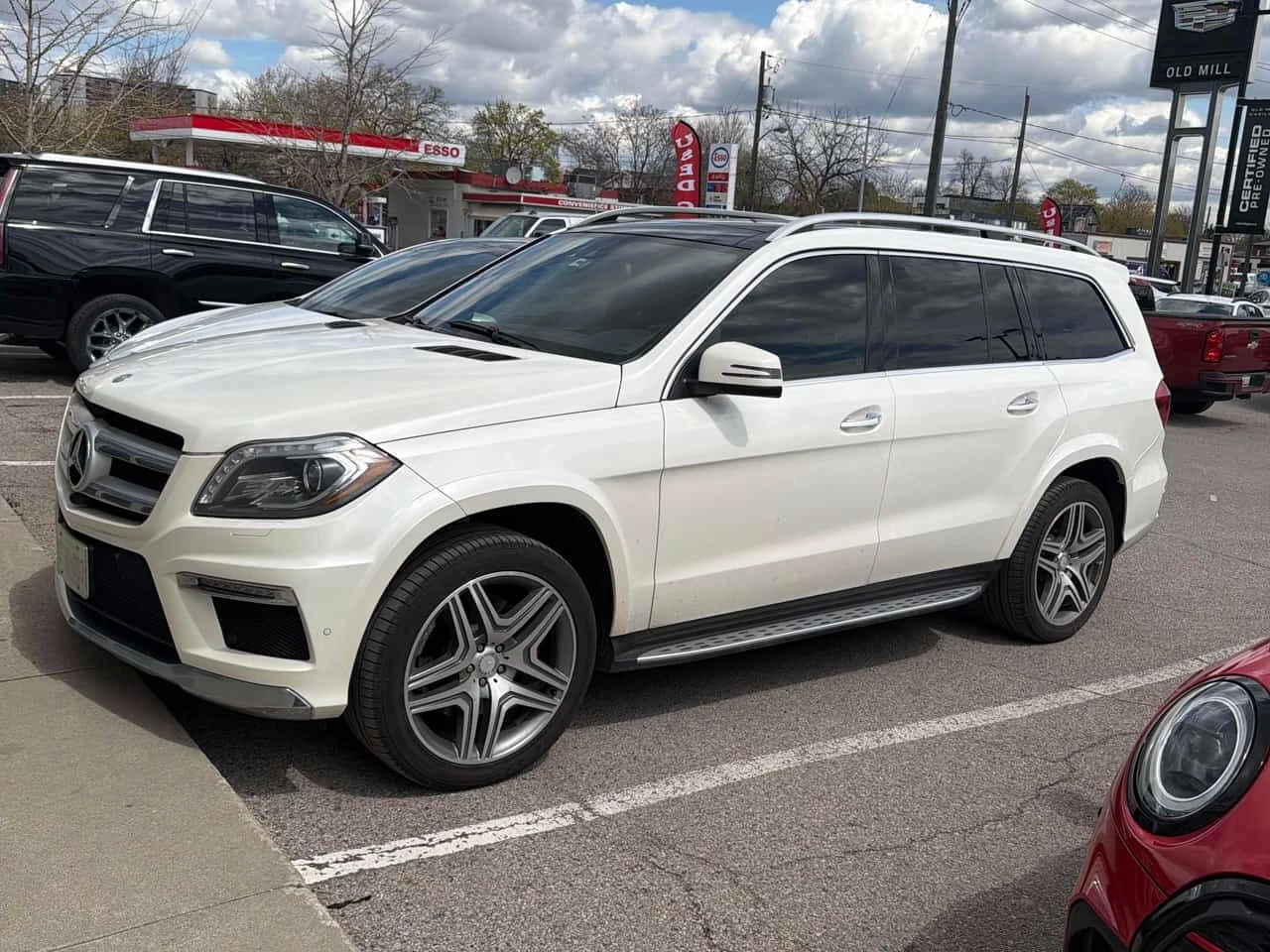 Mercedes-Benz GL 350 BlueTEC * CARFAX * HARMAN * ОБДУХВАНЕ * KEYLESS, снимка 2 - Автомобили и джипове - 54416800