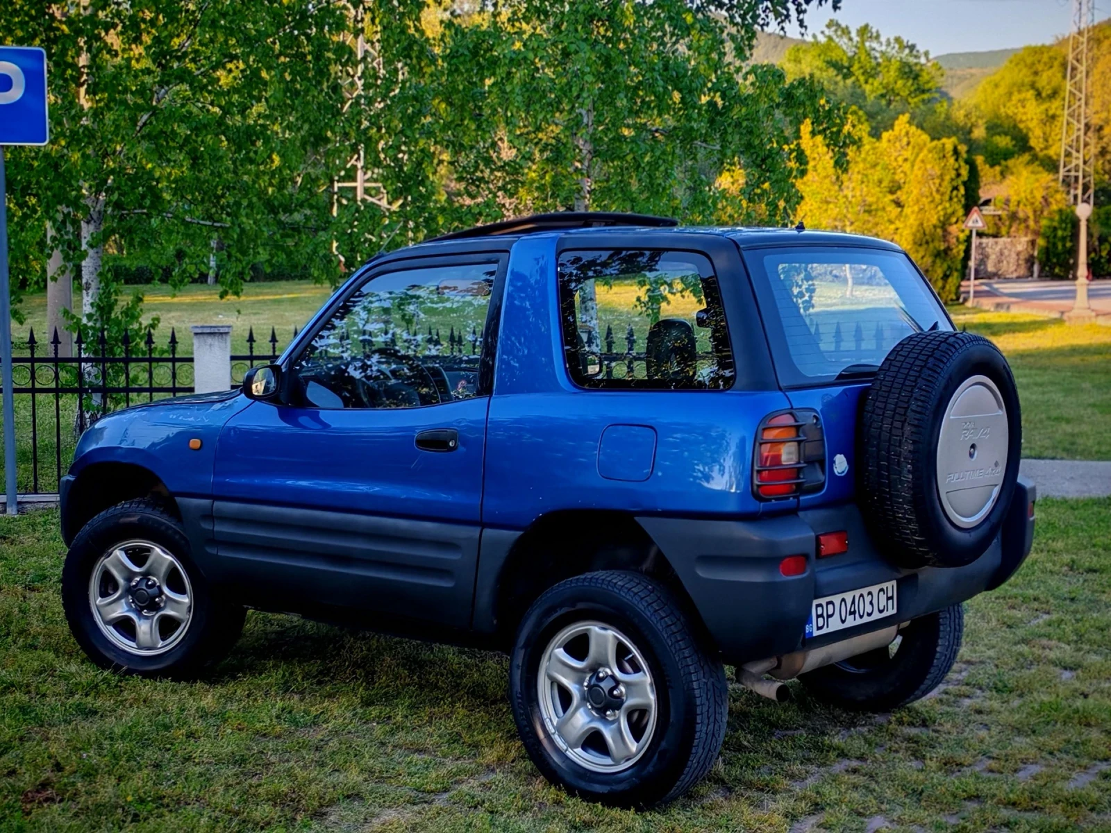 Toyota Rav4 2.0I 16V(129)* 4Х4* , снимка 4 - Автомобили и джипове - 54430025