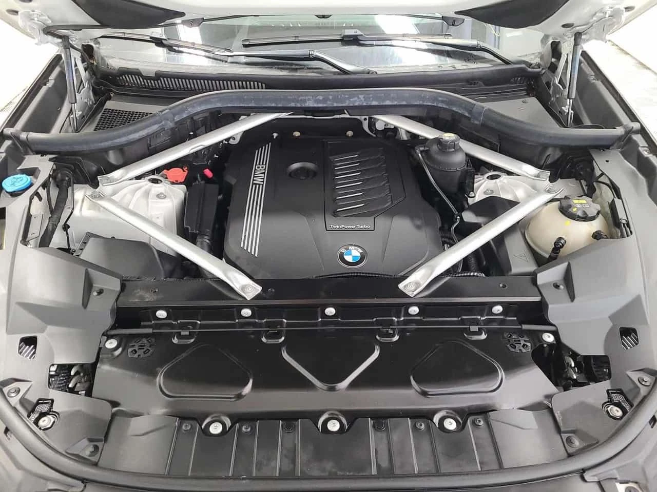 BMW X5 XDRIVE40I /Harman Kardon / 360/ АВТОКРЕДИТ, снимка 16 - Автомобили и джипове - 54682739