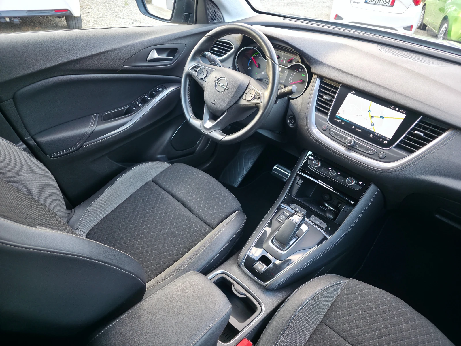 Opel Grandland X  1.6 4WD PLUG-IN HYBRID4 | Mobile.bg � ����������� 12