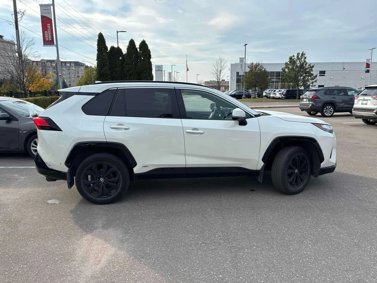 Toyota Rav4 * Hybrid SE * CARFAX * ��������� ����������������  | Mobile.bg � ����������� 4