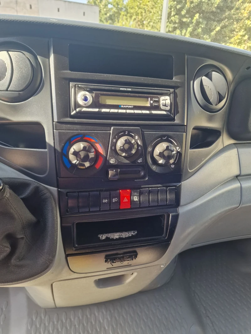 Iveco 35c15 3.0HPi 7места , снимка 10 - Бусове и автобуси - 51363255