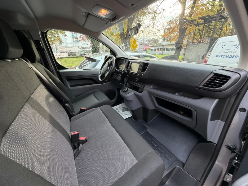 Opel Vivaro, снимка 7 - Бусове и автобуси - 52544080