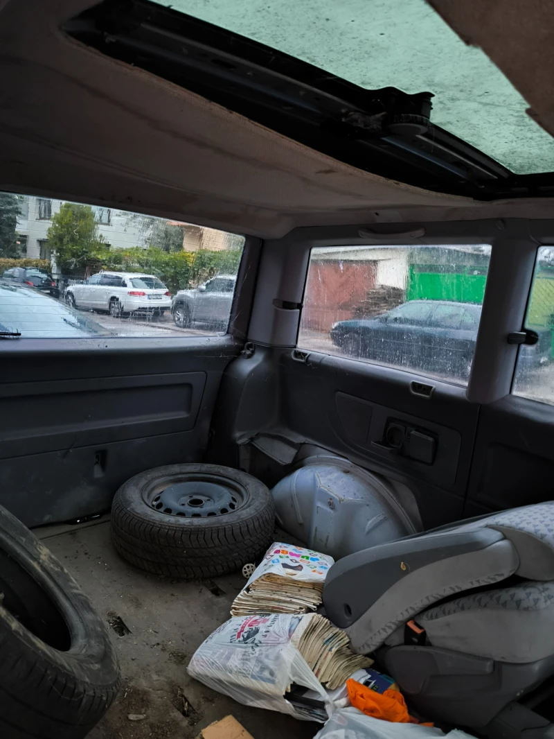 Mercedes-Benz Vito 2.3, снимка 11 - Бусове и автобуси - 53376927