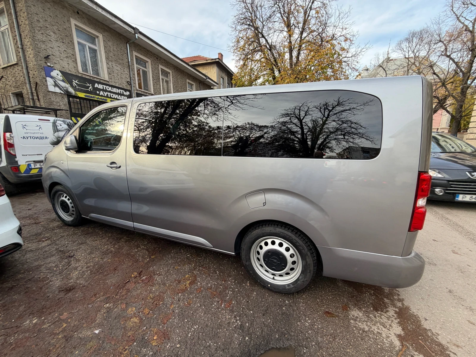 Opel Vivaro  - изображение 5