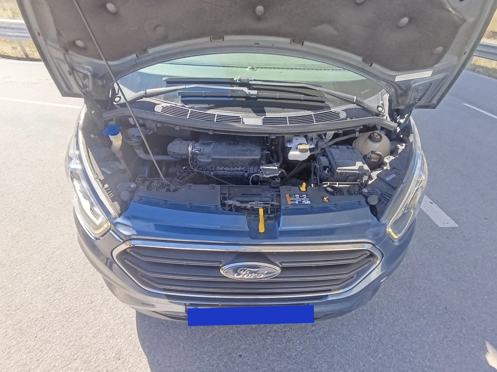 Ford Transit Custom, снимка 13 - Бусове и автобуси - 54132044