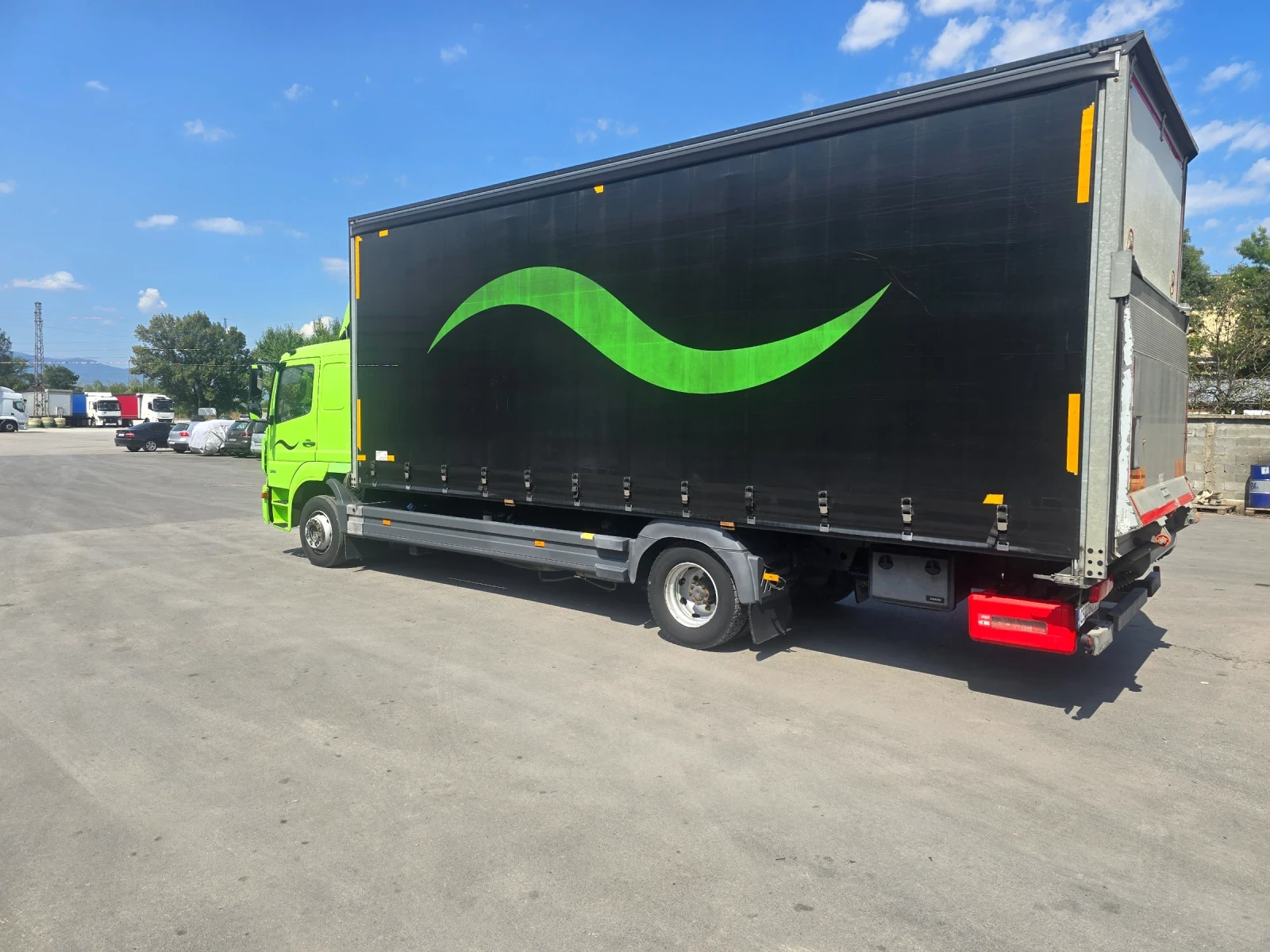 Mercedes-Benz Atego Нови гуми, Нови акумулатори, снимка 3 - Камиони - 56012076