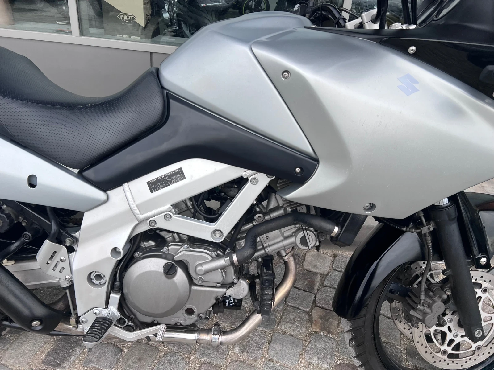 Suzuki V-strom 650 - изображение 9