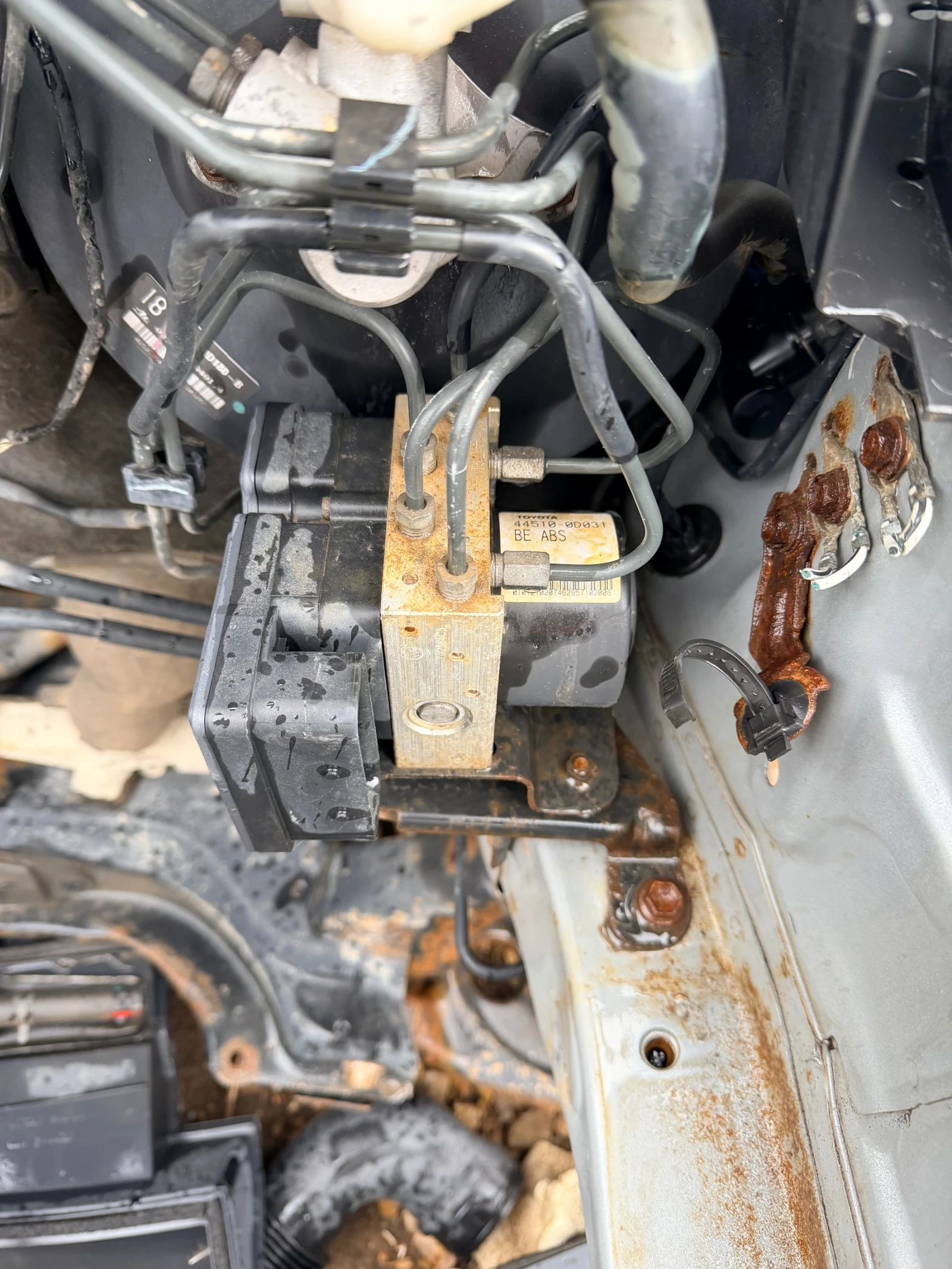 44510-0D031 ABS ����� TOYOTA YARIS Ate 06.2102-0746.4 89541-0D040 | Mobile.bg � ����������� 1