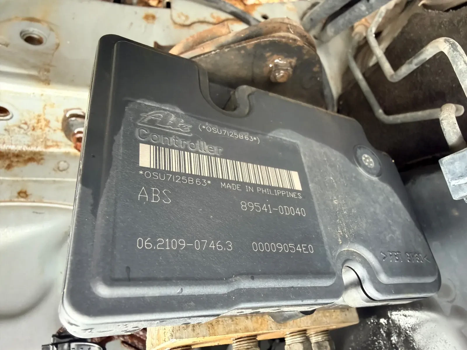 44510-0D031 ABS ����� TOYOTA YARIS Ate 06.2102-0746.4 89541-0D040 | Mobile.bg � ����������� 3