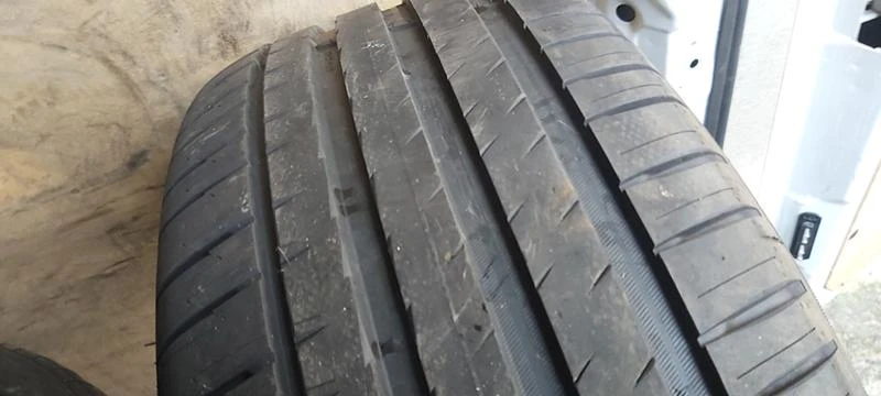 Гуми Летни 255/50R19, снимка 2 - Гуми и джанти - 35130751