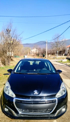 Peugeot 208 * FACE LIFT* VTI* БЕЗ АНАЛОГ* РЕГИСТРИРАН* 1-ВИ* , снимка 1