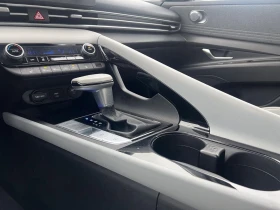 Обява за продажба на Hyundai Elantra Ultimate ~36 300 лв. - изображение 10
