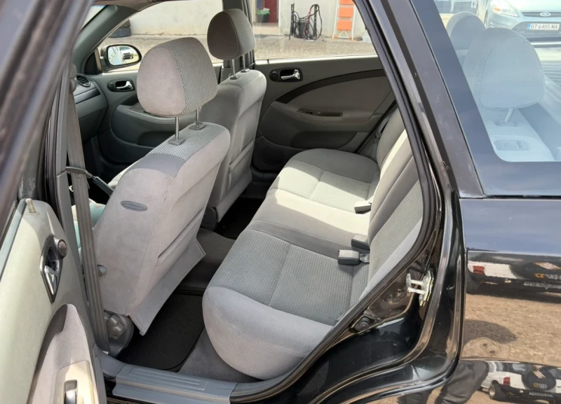 Chevrolet Nubira 1.6i 109hp, снимка 10 - Автомобили и джипове - 49892514