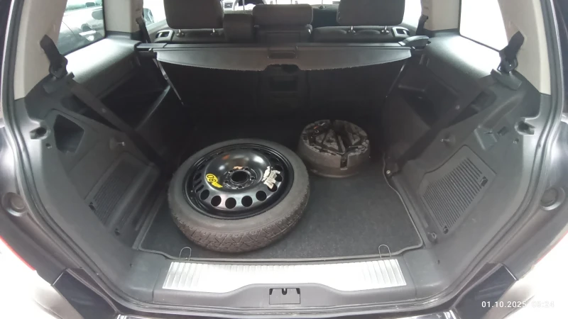 Opel Zafira 1.6 CNG, снимка 12 - Автомобили и джипове - 51901917