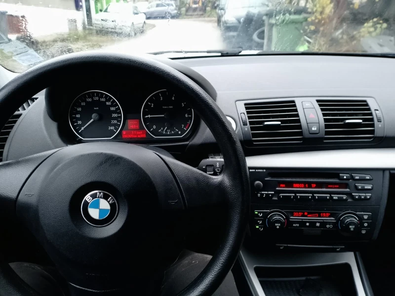 BMW 116, снимка 6 - Автомобили и джипове - 52564272