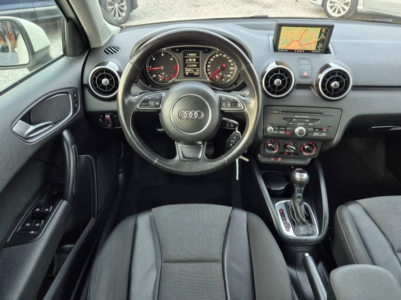 Audi A1 1.6TDI* S-Line* AUTOMAT* NAVI* , снимка 14 - Автомобили и джипове - 52651989
